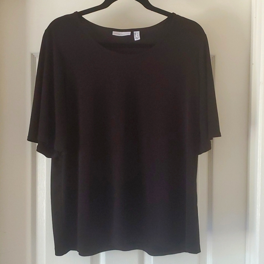Susan Graver Liquid Knit Top, Scoop Neck, short-sleeved, Black, L